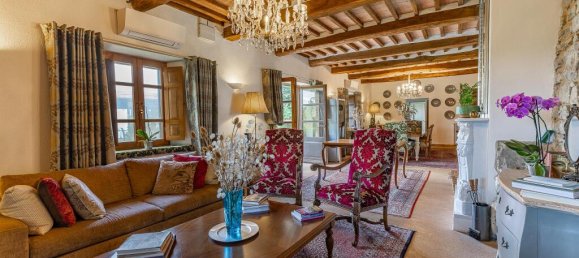 5 bedrooms House in Castiglione d'Orcia, Italy No. 218079 8