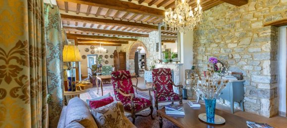 5 bedrooms House in Castiglione d'Orcia, Italy No. 218079 9