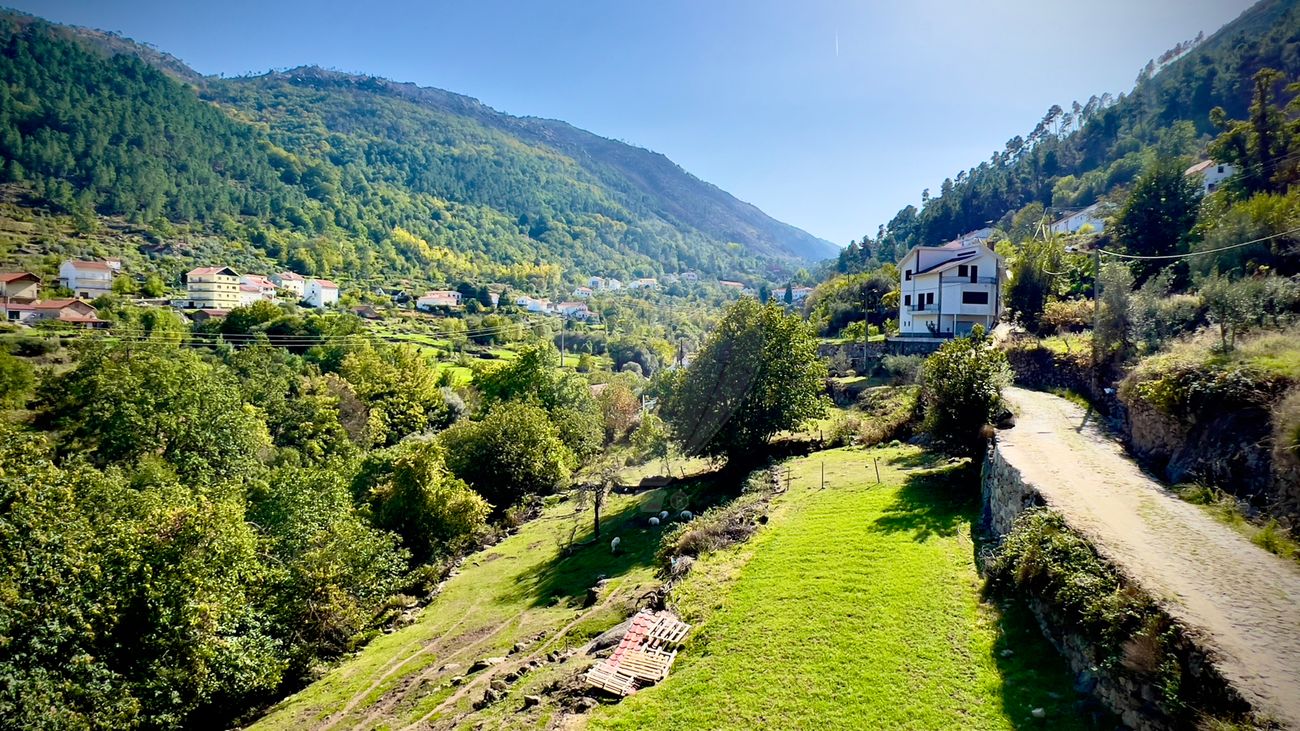  Land in Manteigas, Portugal No. 78462