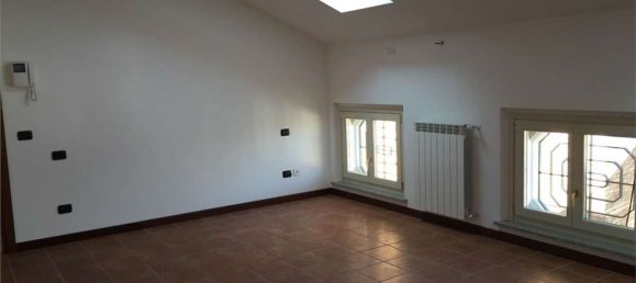 Studio in San Colombano al Lambro, Italy No. 95882 28