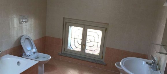 Studio in San Colombano al Lambro, Italy No. 95882 34