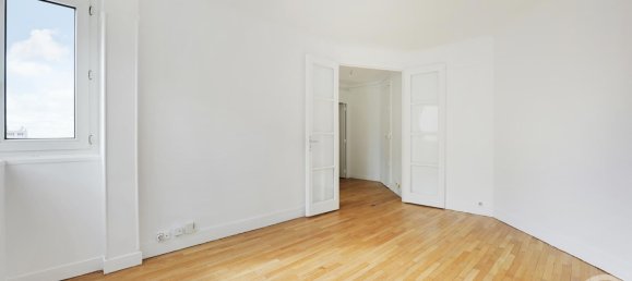 2 bedrooms Apartment in Paris, France No. 178260 7