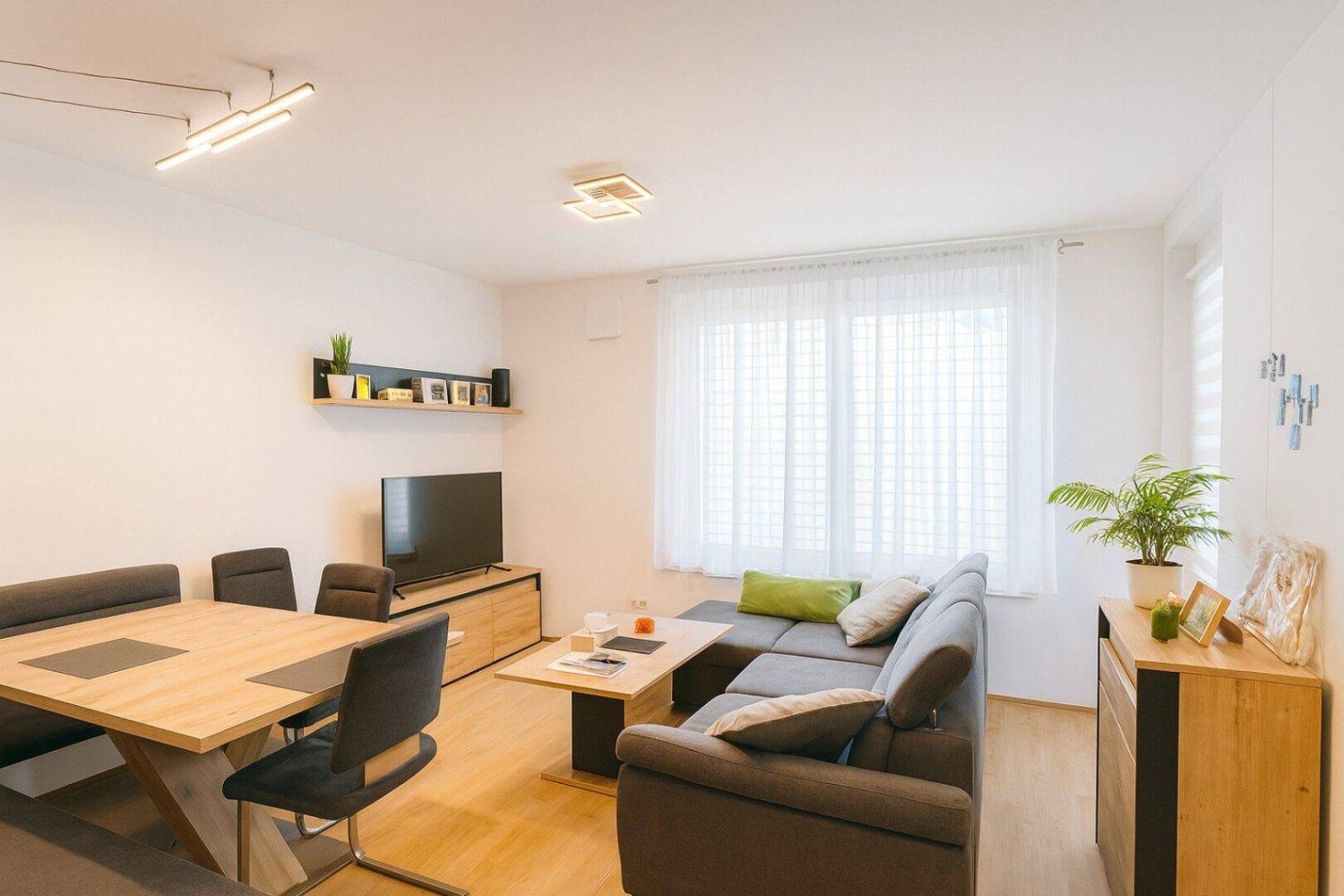 3 rooms Apartment in Deutsch-Wagram, Austria No. 233792