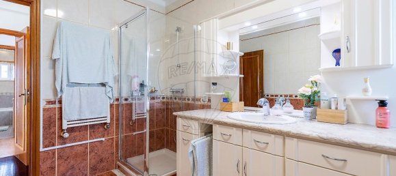 4 bedrooms House in Torres Vedras, Portugal No. 165105 34