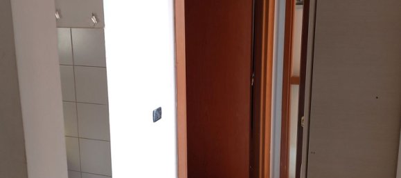 2 rooms Apartment in Cesano Maderno, Italy No. 303444 5