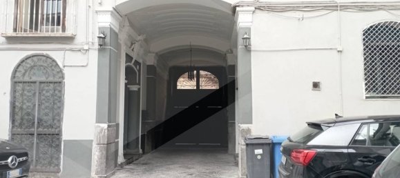 3-Zimmer Gewerbliche Immobilie in Frattamaggiore, Italy, Nr. 25319 3