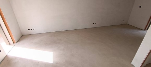 4 bedrooms Villa in Campodarsego, Italy No. 314088 11