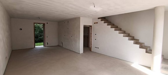 4 bedrooms Villa in Campodarsego, Italy No. 314088 2