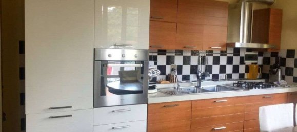 6 rooms Apartment in Pontassieve, Italy No. 158528 5