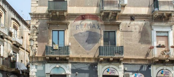 Propriété commerciale à Catania, Italy 30m² No. 52959 2