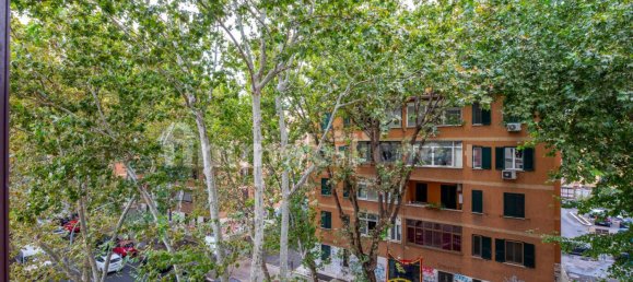 2 bedrooms Apartment in Rome, Italy No. 345551 15