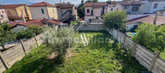 Вилла с 3 спальнями в Форли, Италия № 345003 21