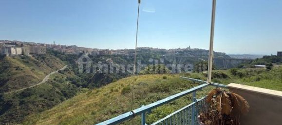 2 bedrooms Apartment in Catanzaro, Italy No. 42462 7