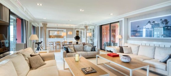 5 bedrooms Villa in Platja D'aro, Spain No. 13130 2