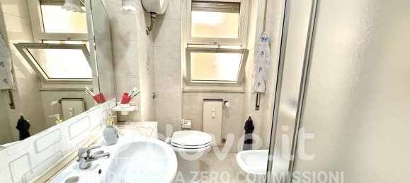 2 rooms Apartment in Rome, Italy No. 189441 32