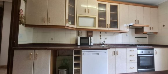 3 bedrooms Apartment in Lena, Spain No. 167274 8