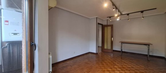 3 bedrooms Apartment in Lena, Spain No. 167274 14