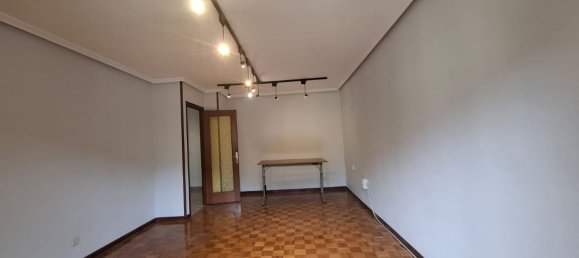 3 bedrooms Apartment in Lena, Spain No. 167274 12