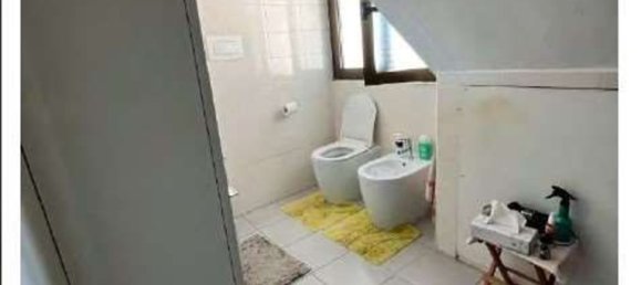 Apartamento de 32 divisões em Merate, Italy N.º 5220 4