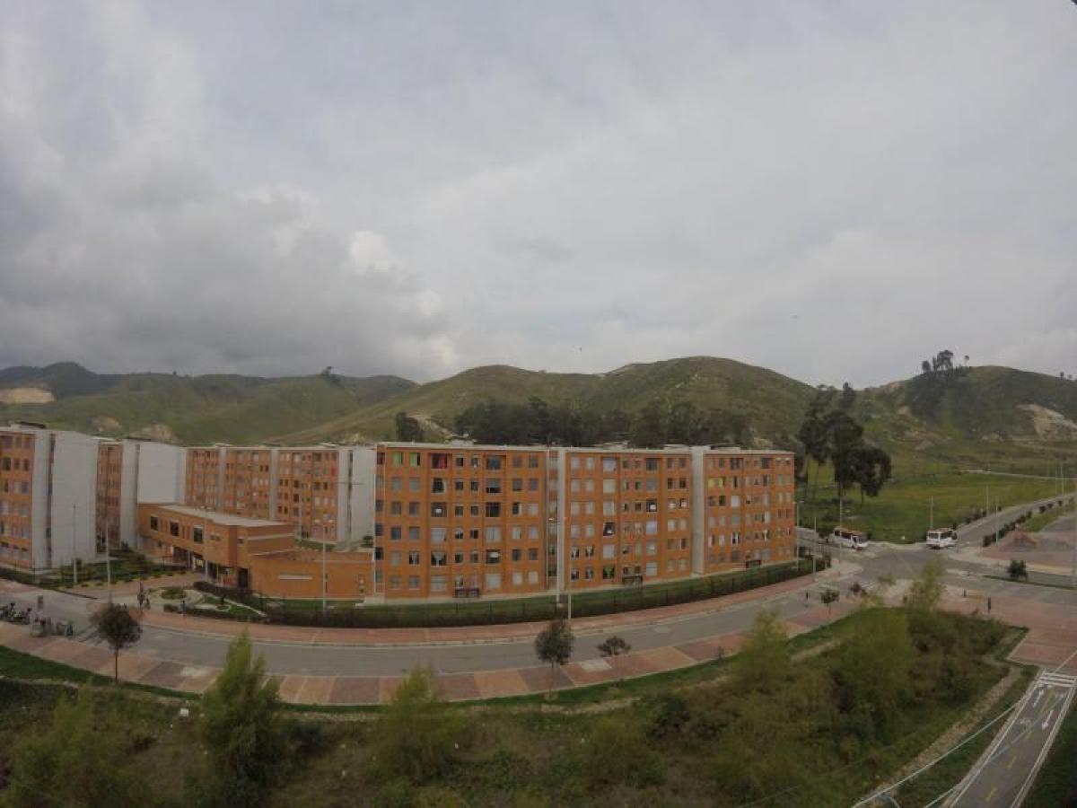 2 bedrooms House in Cundinamarca, Colombia No. 2624