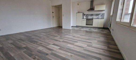 Квартира с 1 спальней в Брюе-ла-Бюисьер, Франция № 247687 3