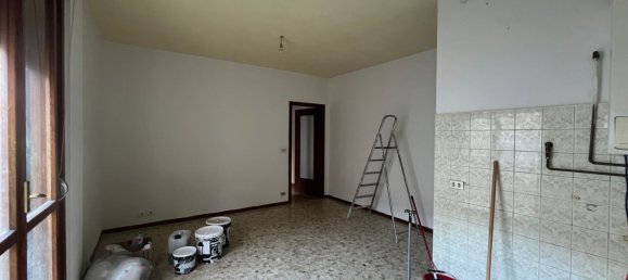 2 rooms Apartment in Guastalla, Italy No. 86626 20