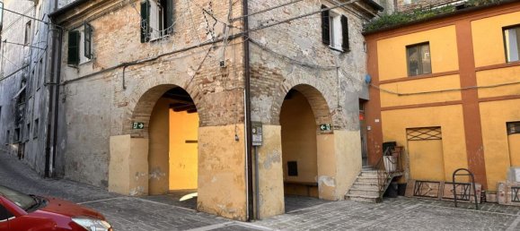 4غرفة شقة في Agugliano, Italy رقم 69641 5