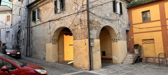 4غرفة شقة في Agugliano, Italy رقم 69641 6