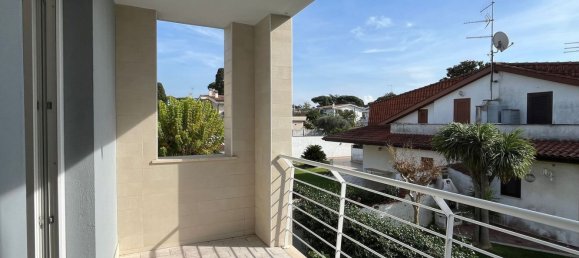 3 bedrooms Villa in Anzio, Italy No. 348473 21