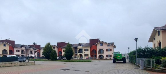 Apartamento de 2 dormitorios en Piscina, Italy No. 214873 5