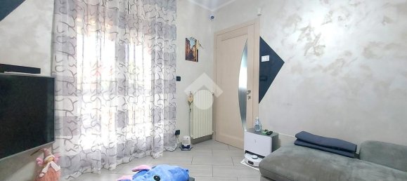Apartamento de 2 dormitorios en Piscina, Italy No. 214873 16