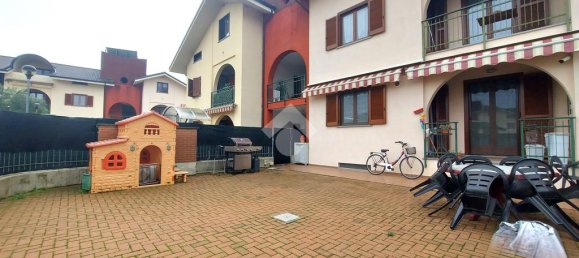 Apartamento de 2 dormitorios en Piscina, Italy No. 214873 29