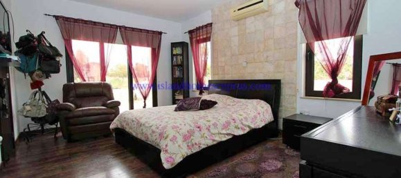 4 bedrooms House in Xylofagou, Cyprus No. 23817 15
