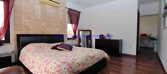 4 bedrooms House in Xylofagou, Cyprus No. 23817 14