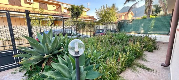 4-Zimmer Haus in Carini, Italy, Nr. 45092 8