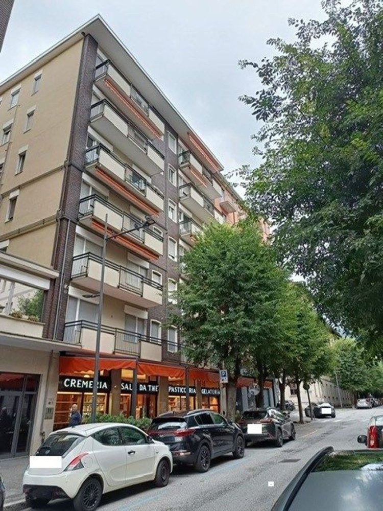 Apartamento de 2 habitaciónes en Como, Italy No. 274707