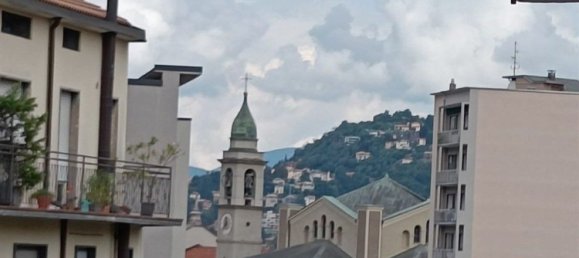 Apartamento de 2 habitaciónes en Como, Italy No. 274707 2