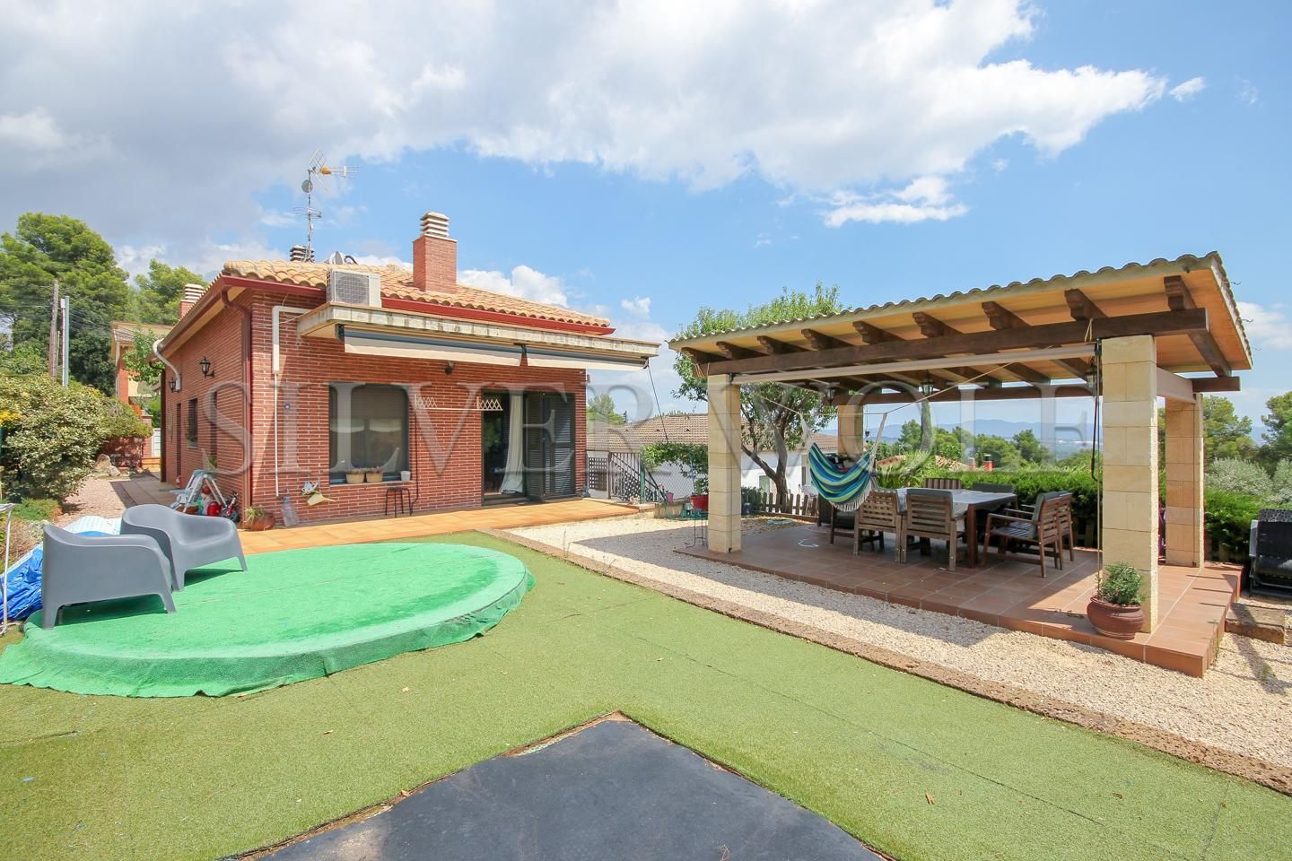 3 bedrooms House in Santa Eulalia De Roncana, Spain No. 188591