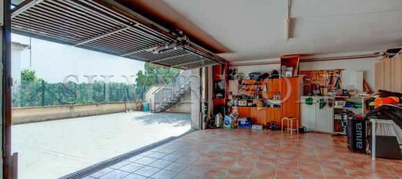 3 bedrooms House in Santa Eulalia De Roncana, Spain No. 188591 2