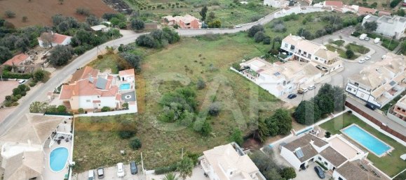 Земельный участок 9570м² в Лагуш, Португалия № 69435 12