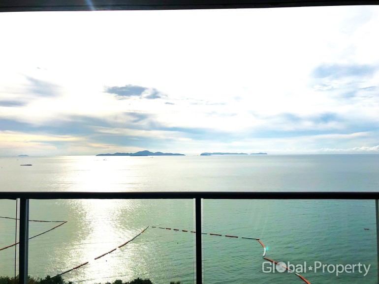 2 Schlafzimmer Eigentumswohnung in Zire Wongamat Pattaya, Thailand, Nr. 32634