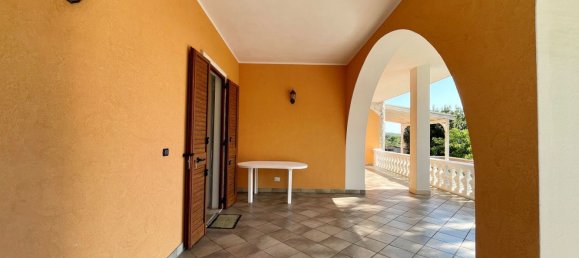 Villa de 7 dormitorios en Fasano, Italy No. 337115 16