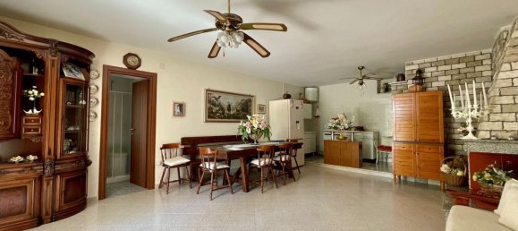 Villa de 7 dormitorios en Fasano, Italy No. 337115 30