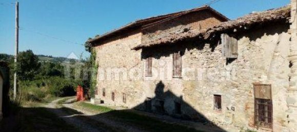 4 bedrooms House in Marano sul Panaro, Italy No. 327584 3