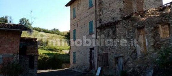 4 bedrooms House in Marano sul Panaro, Italy No. 327584 2