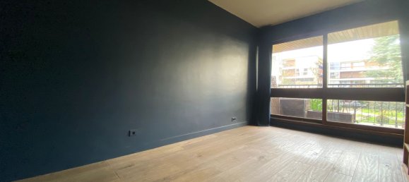 Apartamento de 3 dormitorios en Yvelines, France No. 186156 8