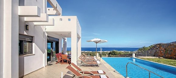 6 bedrooms Villa in Heraklion, Greece No. 201 17