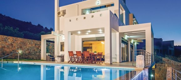 6 bedrooms Villa in Heraklion, Greece No. 201 6