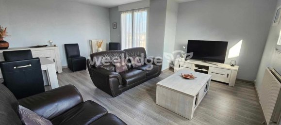 Apartamento de 4 dormitorios en Valenciennes, France No. 215848 2