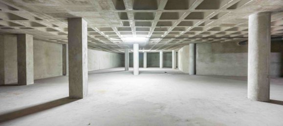 3000m² Commercial property in Alicante, Spain No. 134468 9